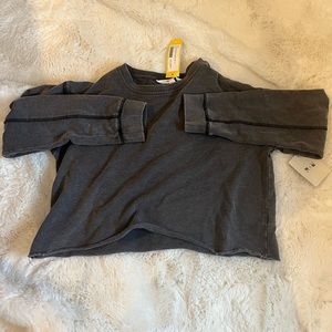 NWT New cropped sweatshirt! Kids size large, gray, pullover, Rumi + Ryder (R +R)